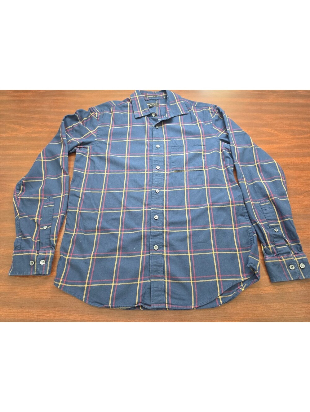 Banana Republic Men 100% Cotton Medium Blue Plaid Shirt Untucked Fit Long Sleeve